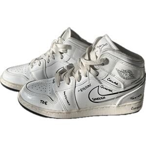 Air Jordan 1 Mid SE Anatomy White Size 6Y Youth